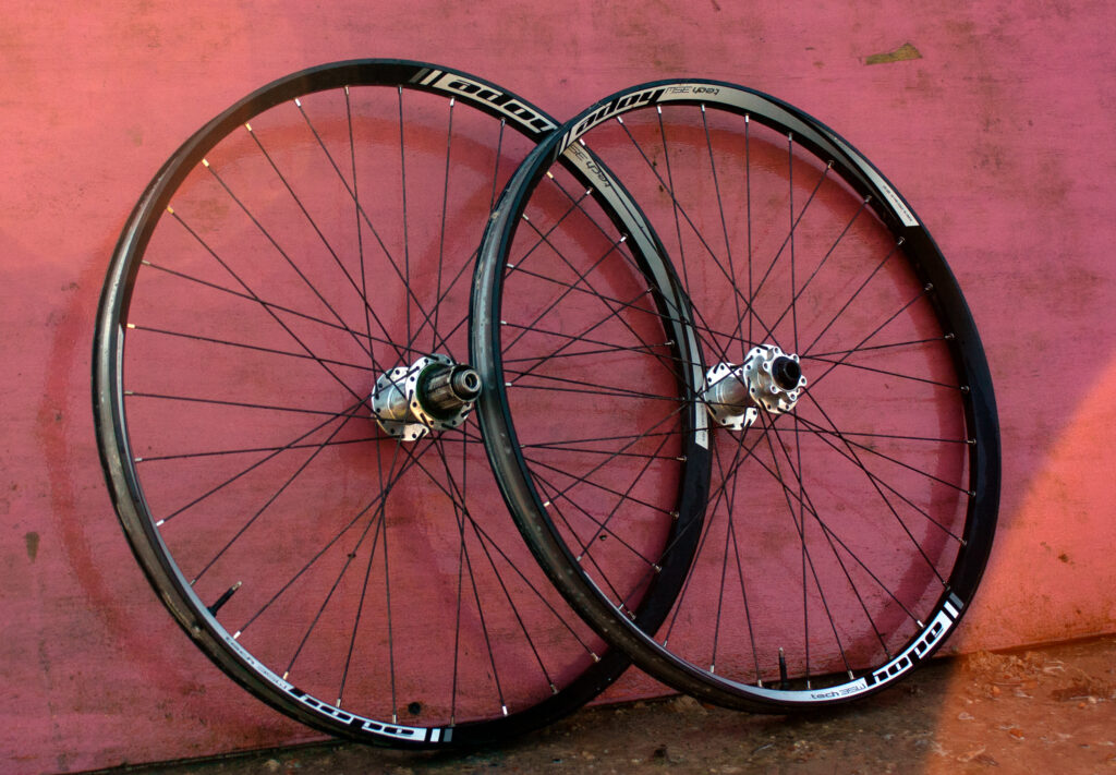 Hope Tech 35W Pro 4 Wheelset review - Cycling News | off-road.cc